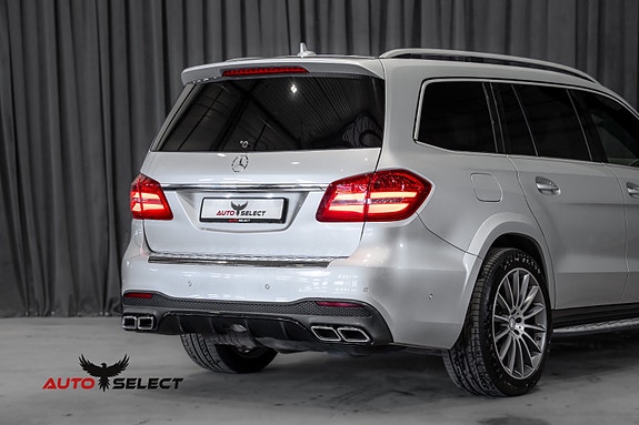 Mercedes-Benz GLS350 d 21 of 30