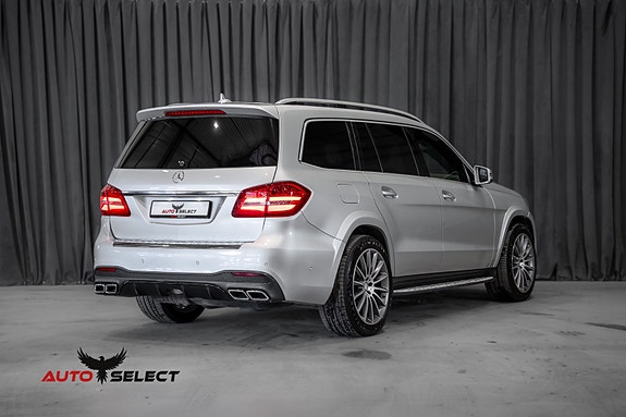 Mercedes-Benz GLS350 d 20 of 30