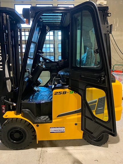 Hyundai 2,5T Elektrisk truck 6 of 8