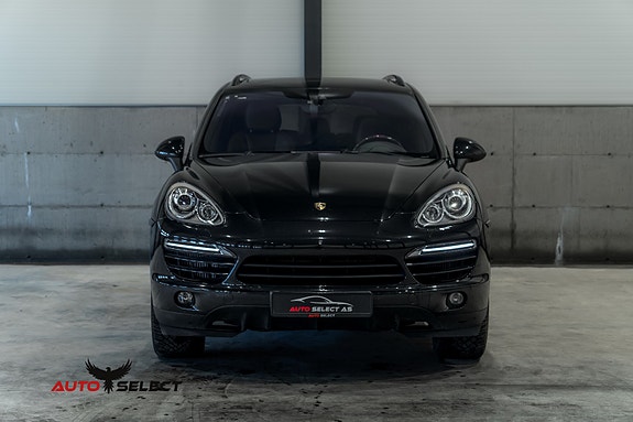 Porsche Cayenne 5 of 30