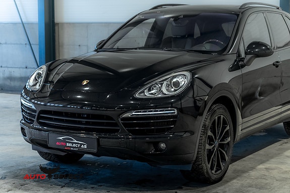 Porsche Cayenne 7 of 30