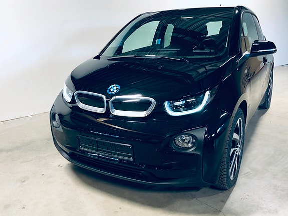 BMW i3 2 of 5