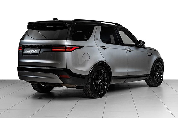 Land Rover Discovery 4 of 5