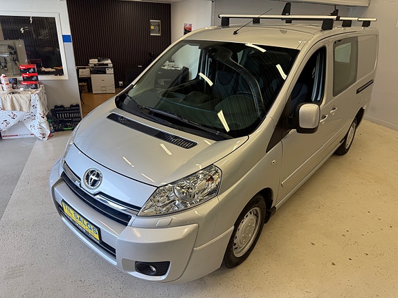 Toyota Proace 2 of 5