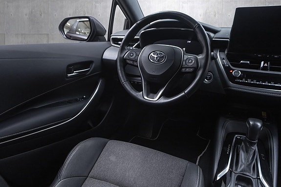 Toyota Corolla 17 of 21