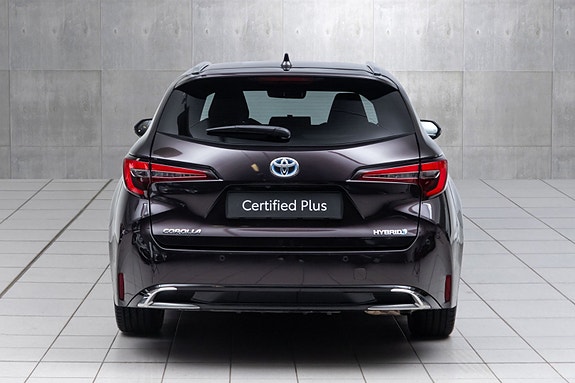 Toyota Corolla 8 of 21