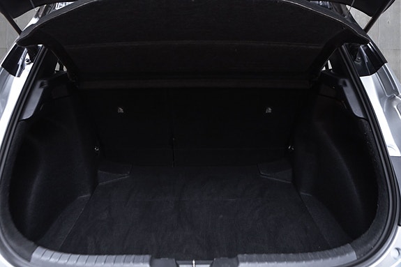 Toyota Corolla 17 of 18