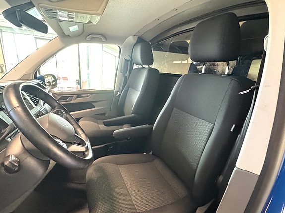 Volkswagen Transporter 11 of 15