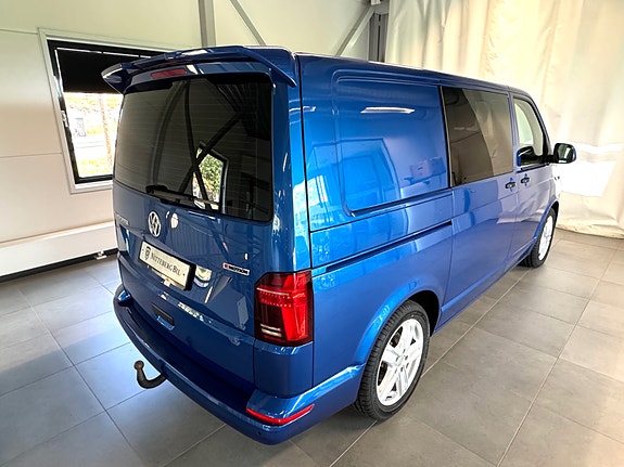 Volkswagen Transporter 6 of 15