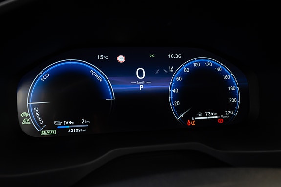 Toyota RAV4 22 of 30