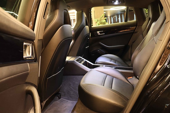 Porsche Panamera 22 of 30
