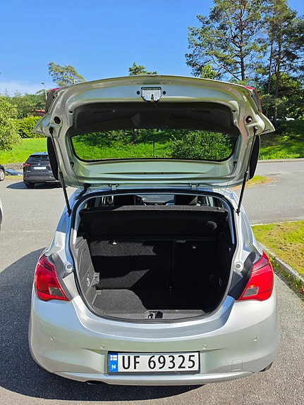 Opel Corsa 8 of 30