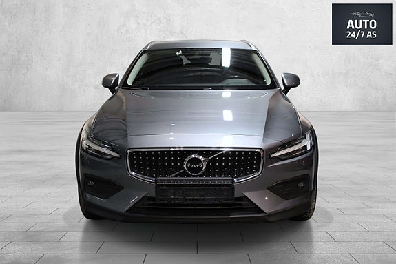 Volvo V60 Cross Country 4 of 30
