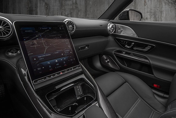 Mercedes-Benz SL63 24 of 30