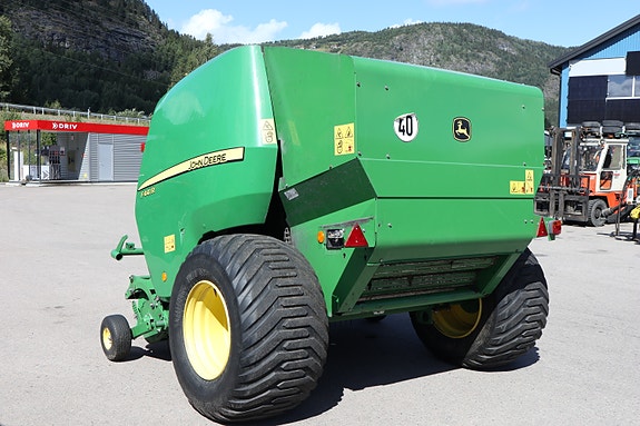 John Deere F441R 2017, kr 320 000,-