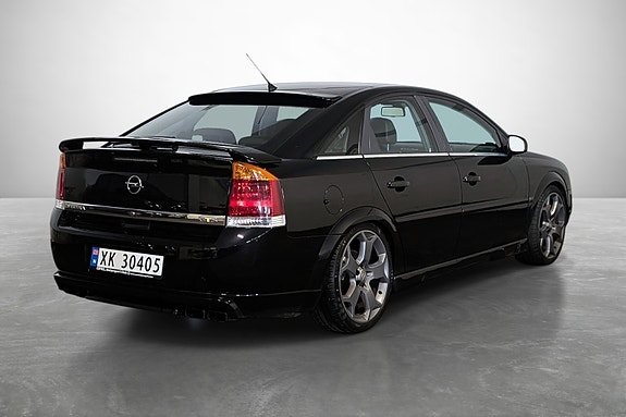 Opel Vectra 8 of 23