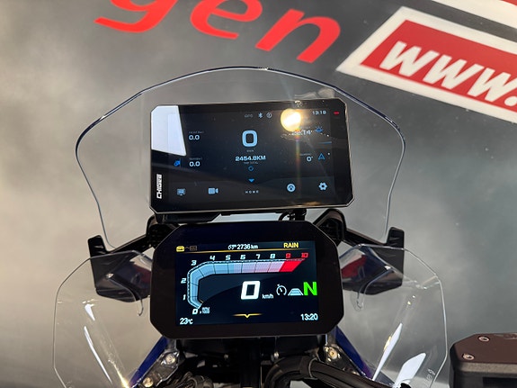 BMW R 1300 GS 14 of 16