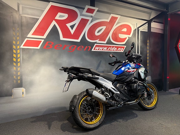 BMW R 1300 GS 4 of 16