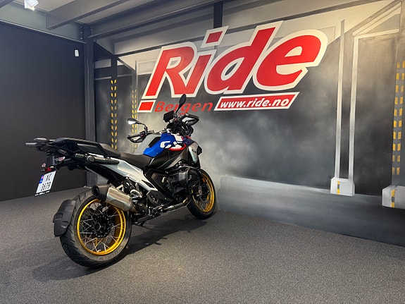 BMW R 1300 GS 11 of 16