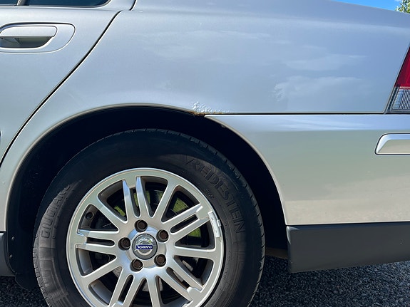 Volvo S60 3 of 5