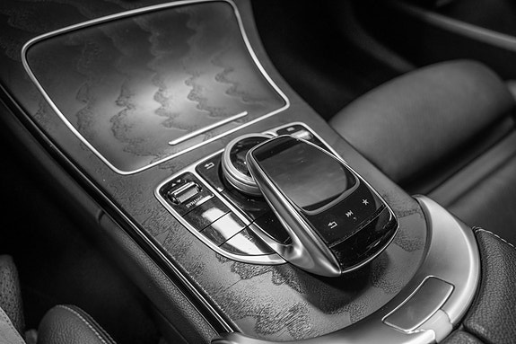 Mercedes-Benz 20 of 23