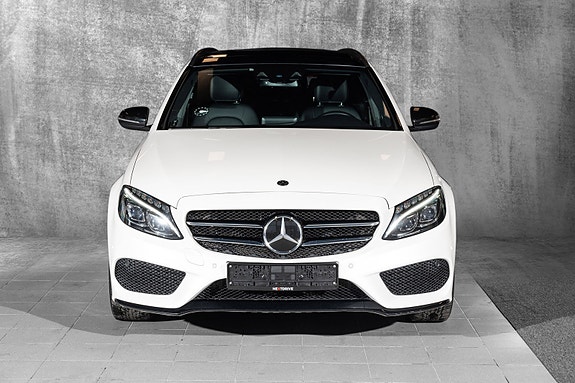 Mercedes-Benz 3 of 23