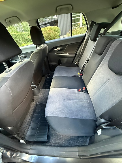 Toyota Urban Cruiser 14 of 20