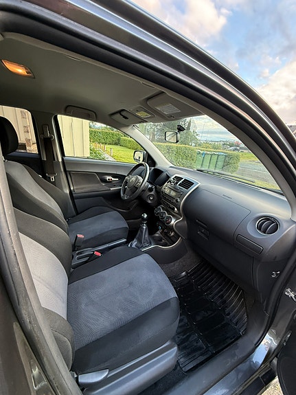 Toyota Urban Cruiser 9 of 20