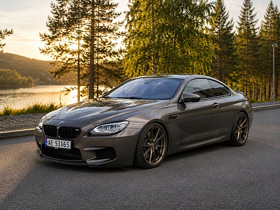 BMW M6 2 of 5