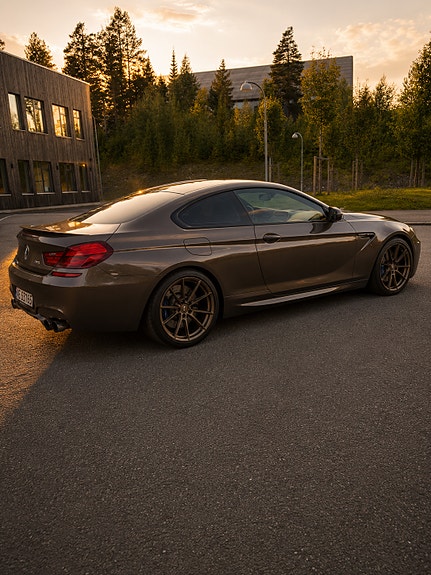 BMW M6 4 of 5