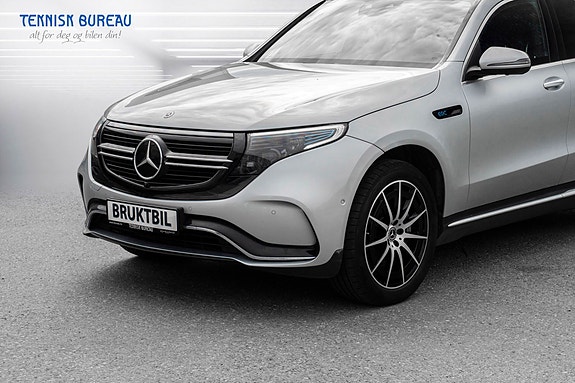 Mercedes-Benz EQC400 2 of 30