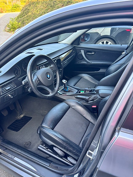 BMW 316i 3 of 9