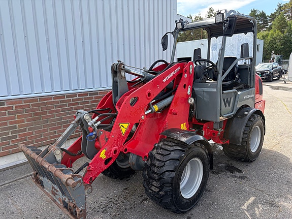 Weidemann 1380 Classic/Nye dekk/Euro/Høy løftehøyde 3,2m/Lavt tårn/3/4 funksjon 3 of 10