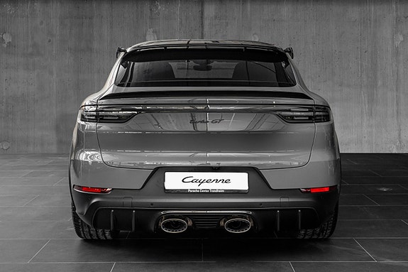 Porsche Cayenne Coupe 6 of 30