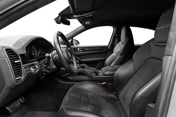 Porsche Cayenne Coupe 13 of 30