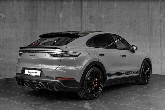 Porsche Cayenne Coupe 7 of 30