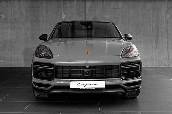 Porsche Cayenne Coupe 12 of 30