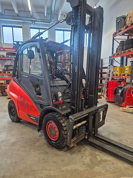 Linde H 40 D 2 of 5