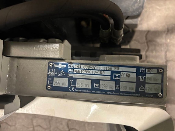 Linde E 12 7 of 8