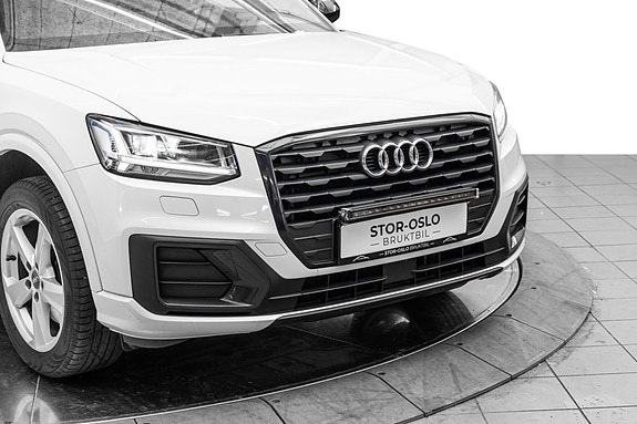 Audi Q2 3 of 5