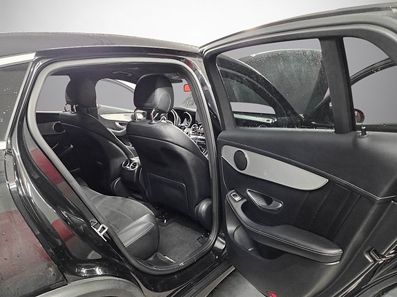 Mercedes-Benz GLC350 e 14 of 18