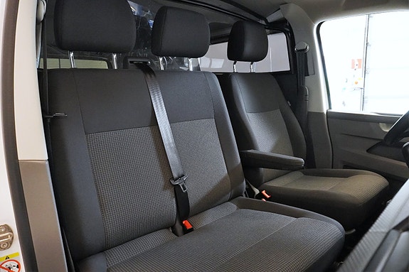 Volkswagen Transporter 21 of 27