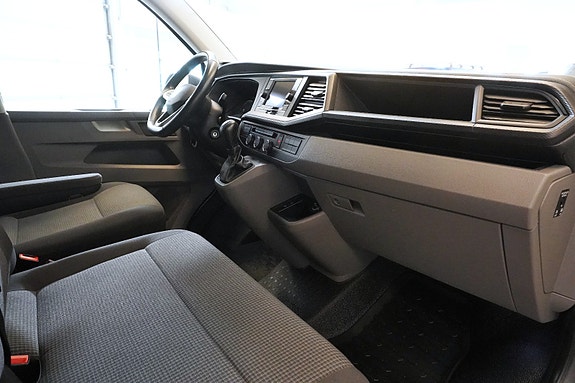 Volkswagen Transporter 20 of 27