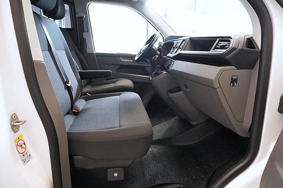 Volkswagen Transporter 19 of 27