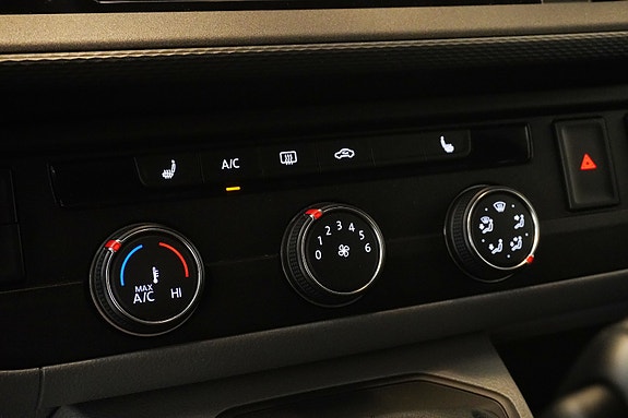 Volkswagen Transporter 17 of 27