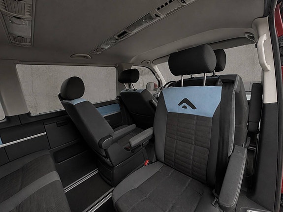 Volkswagen Multivan 16 of 21