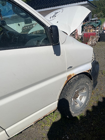 Toyota HiAce 5 of 14