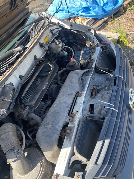Toyota HiAce 3 of 14