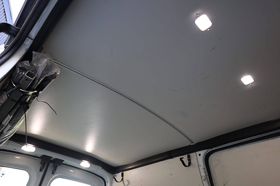 Ford Transit 25 of 25