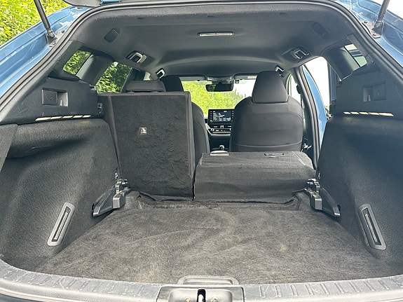 Toyota Corolla 13 of 30